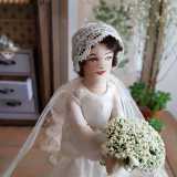 C�� l�abito bianco del matrimonio nel 1926...